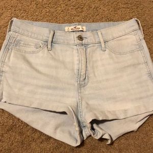 High waisted Hollister shorts
